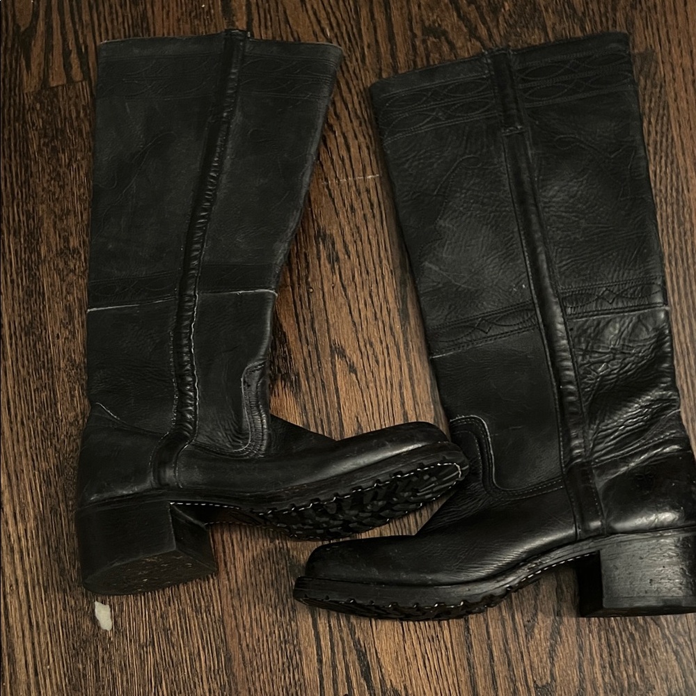 Frye Black Leather Heeled Boots
